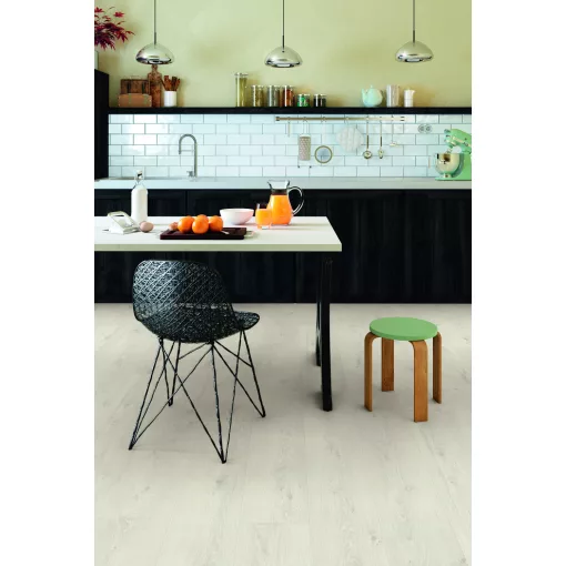 Vitality Fehér Olajozott Tölgy 8mm-es laminált padló