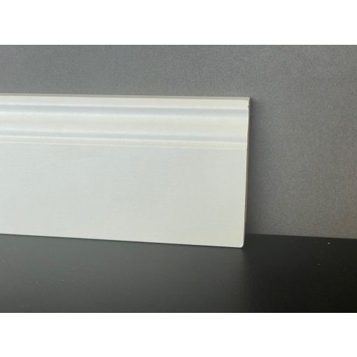 8 cm Magas Bordázott Fehér Szegélyléc