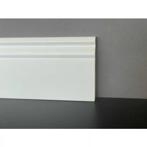12 cm Magas Bordázott Fehér Szegélyléc
