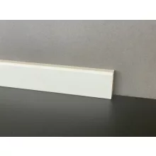 4 cm Magas Szögletes Fehér Szegélyléc