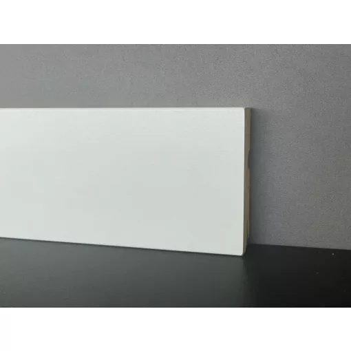 8 cm Magas Szögletes Fehér Szegélyléc