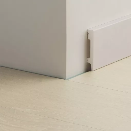 Festhető 8 cm Magas Szegélyléc Quick Step Padlókhoz