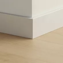 Festhető 8 cm Magas Szegélyléc Quick Step Padlókhoz