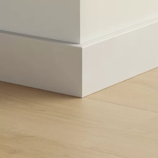 Festhető 8 cm Magas Szegélyléc Quick Step Padlókhoz