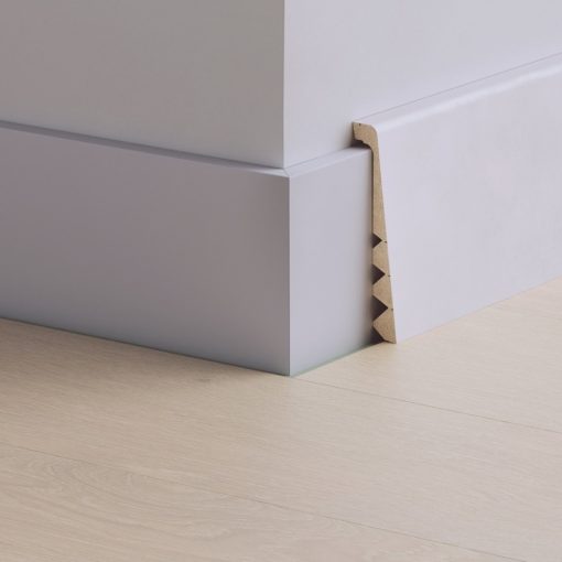 Festhető 16 cm  Magas Incizo Cover Szegélyléc