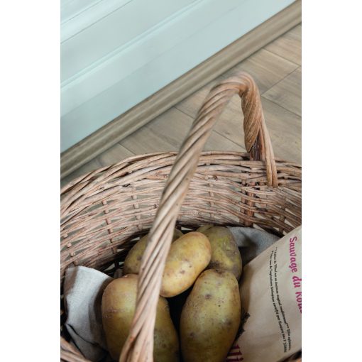 Scotia színazonos szegélyléc Quick Step laminált padlókhoz