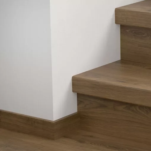Classic melegbarna tölgy Quick Step bullnose lépcsőburkolat