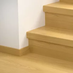   Classic kekszbarna tölgy Quick Step bullnose lépcsőburkolat