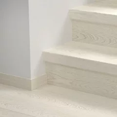   Eligna Wengé passionata Quick Step bullnose lépcsőburkolat