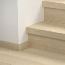 Eligna bézs elegáns tölgy Quick Step bullnose lépcsőburkolat