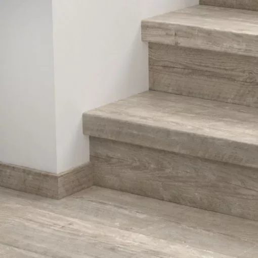 Bloom reggeli köd fenyő Quick Step bullnose lépcsőburkolat