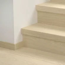 Bloom tiszta sarkvidéki tölgy Quick Step bullnose lépcsőburkolat