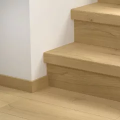   Bloom csiszolt bézs tölgy Quick Step bullnose lépcsőburkolat